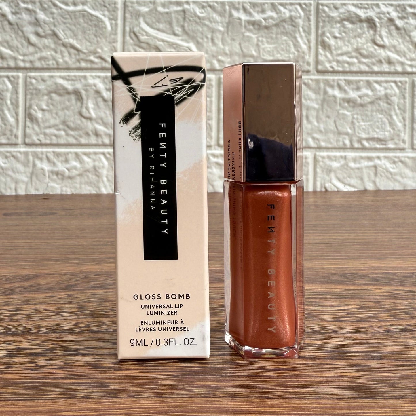 Fenty Beauty Gloss Bomb Universal Lip Luminizer